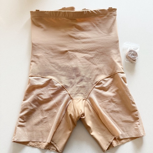Honeylove SuperPower Compression Shapewear Short Tan XL - Picture 2 of 7